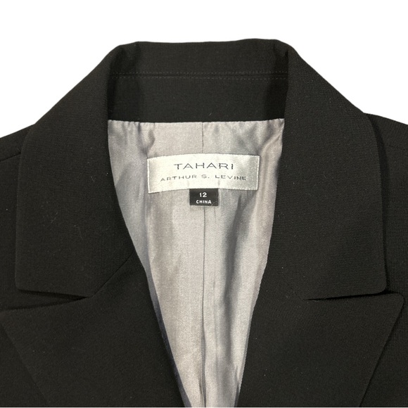 Tahari Blazer - Picture 6 of 8